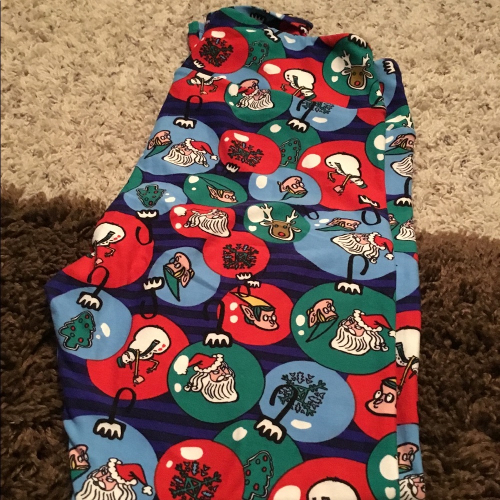 LuLaRoe Christmas leggings TC
